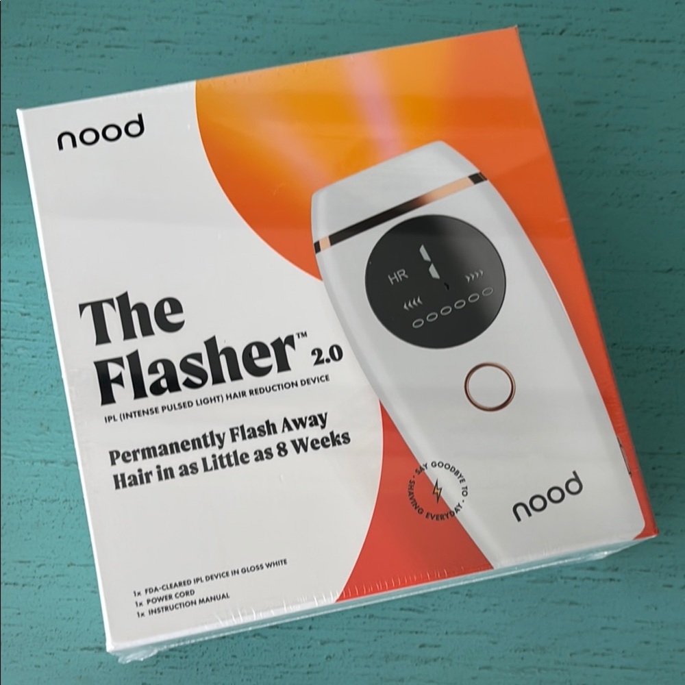 The Flasher 2.0 IPL Hair Reduction Device - White
